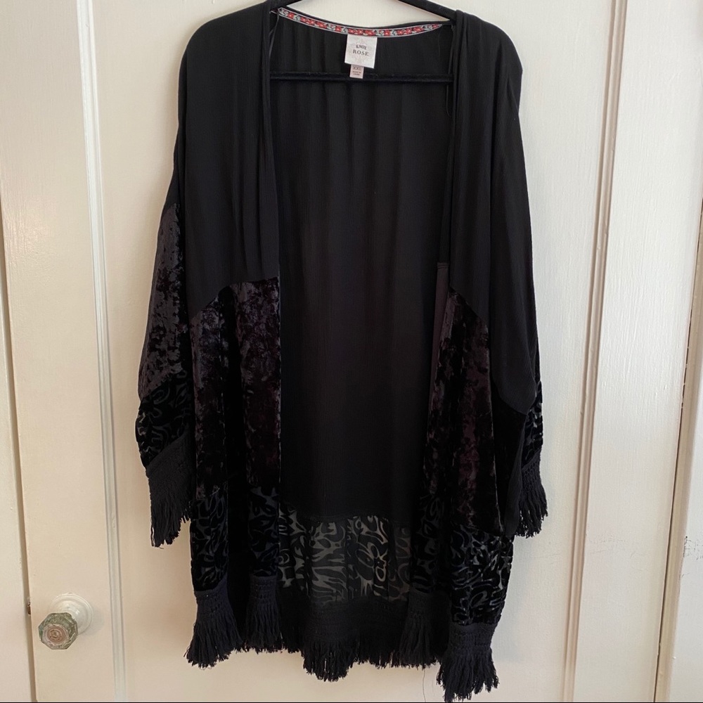 Knox Rose black velvet lace kimono XXL